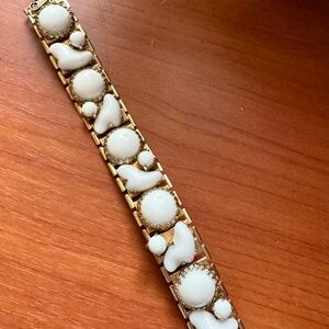 Vintage milk glass bracelet